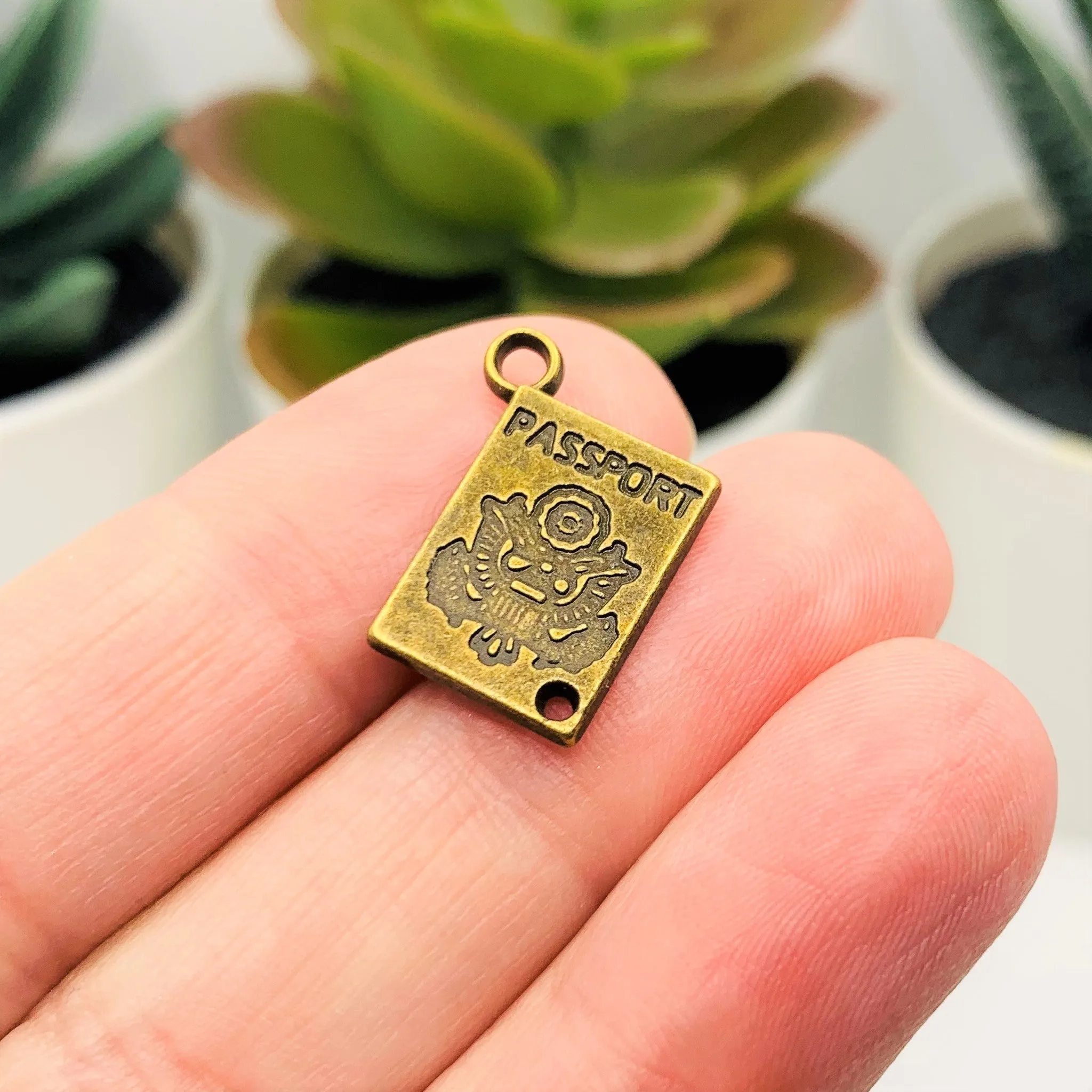 4, 20 or 50 Pieces: Bronze Passport Travel Connector Charms