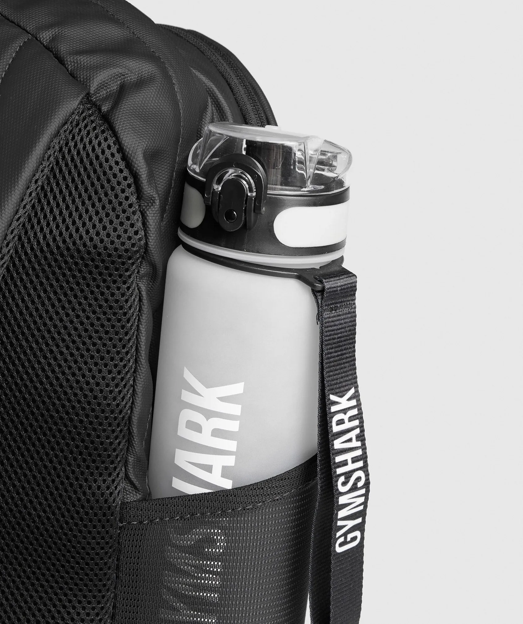 Gymshark Coated Pursuit Backpack - Black